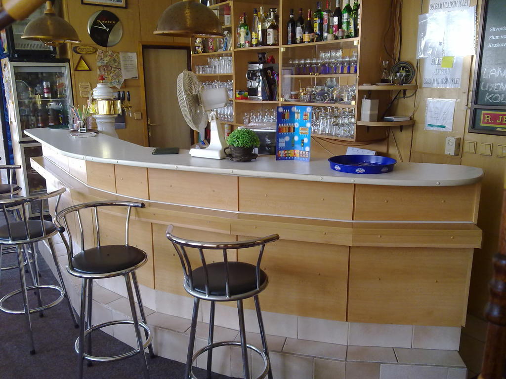 Studanka Hotel Orlova Ngoại thất bức ảnh